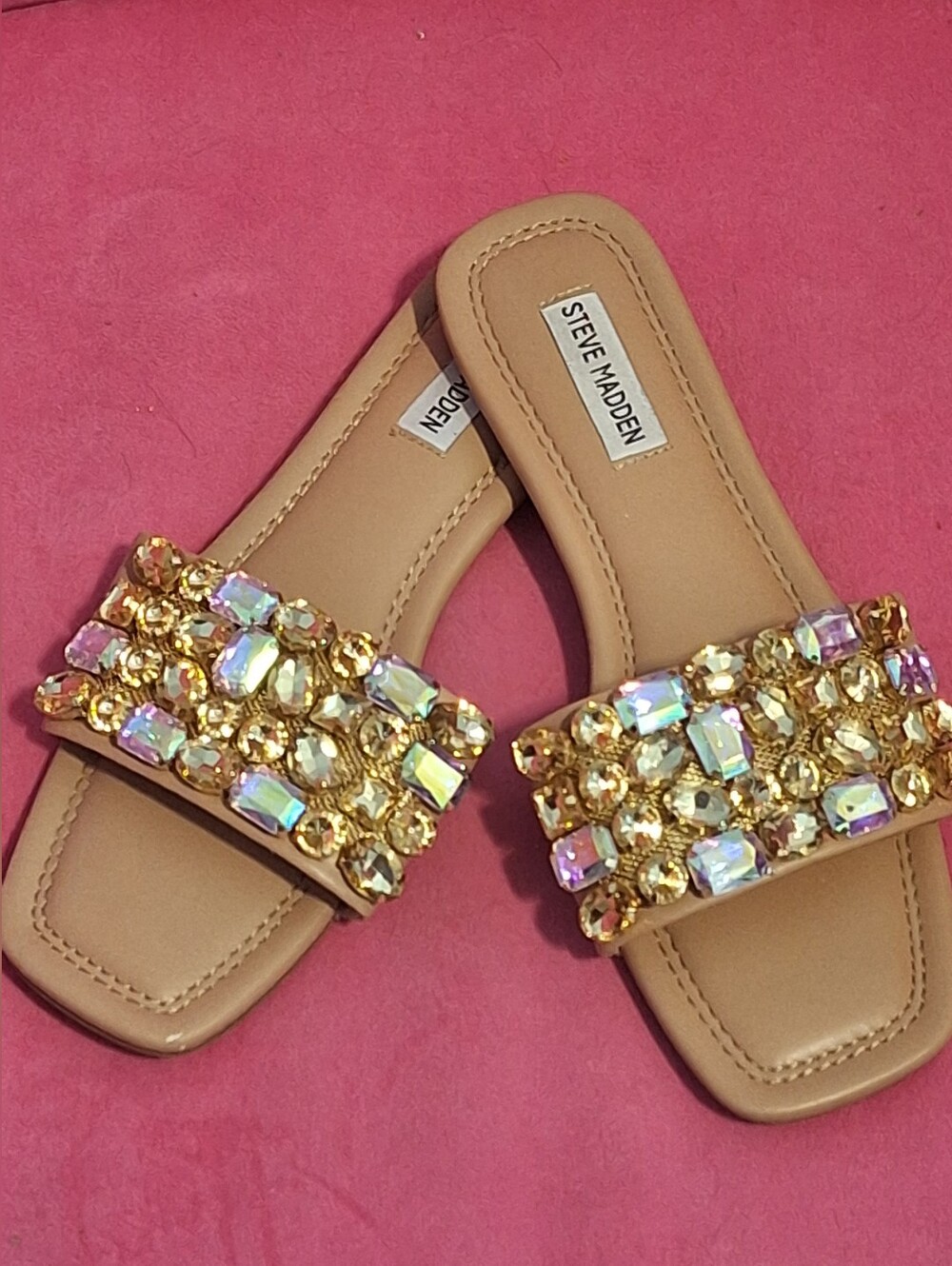 ☀️☀️STEVE MADDEN | Rhinestone Flat Sandals